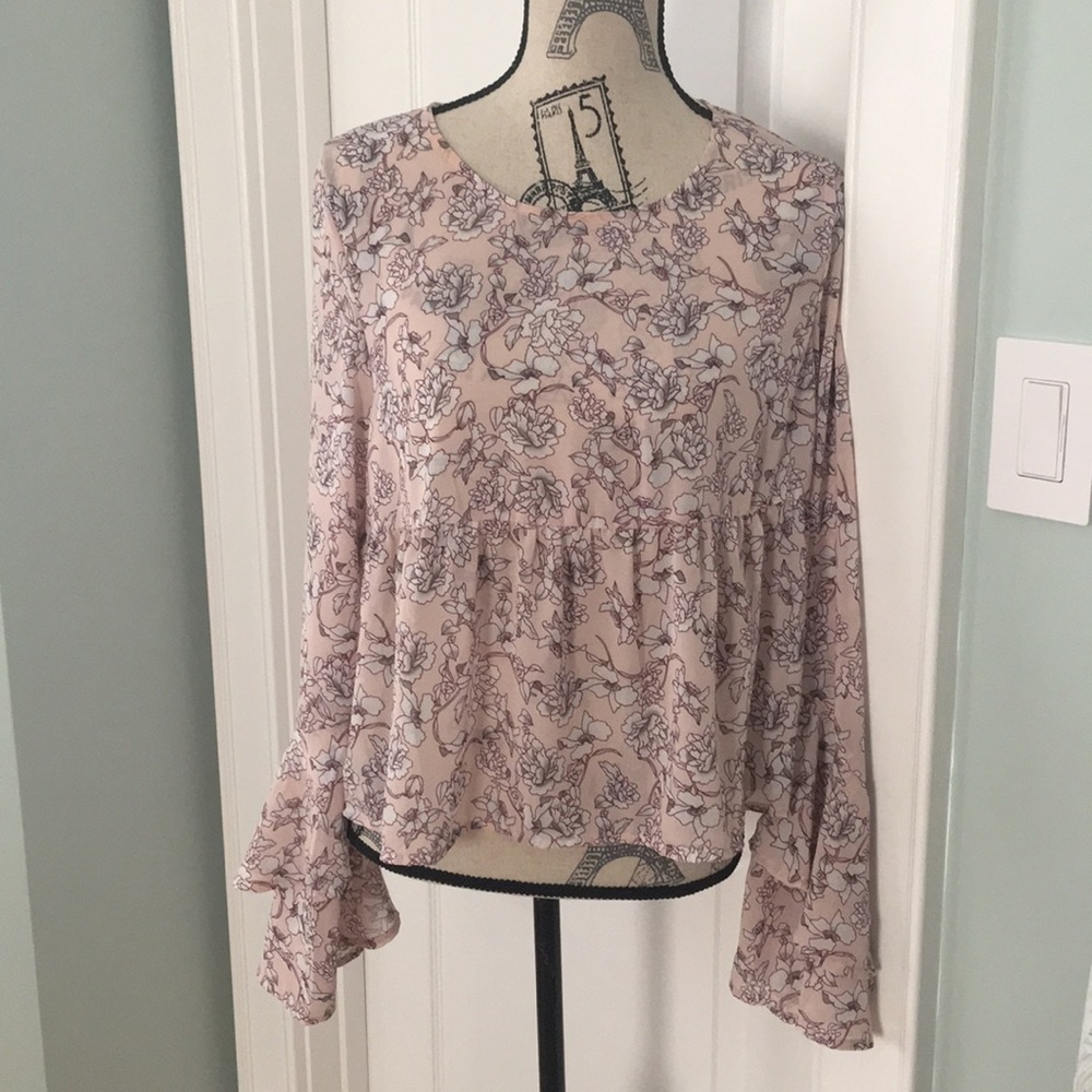 Aeropostale Bell Sleeves Blouse